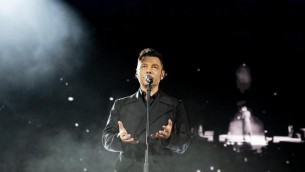 Tiziano Ferro: "Devo operarmi, ho un nodulo a una corda vocale"