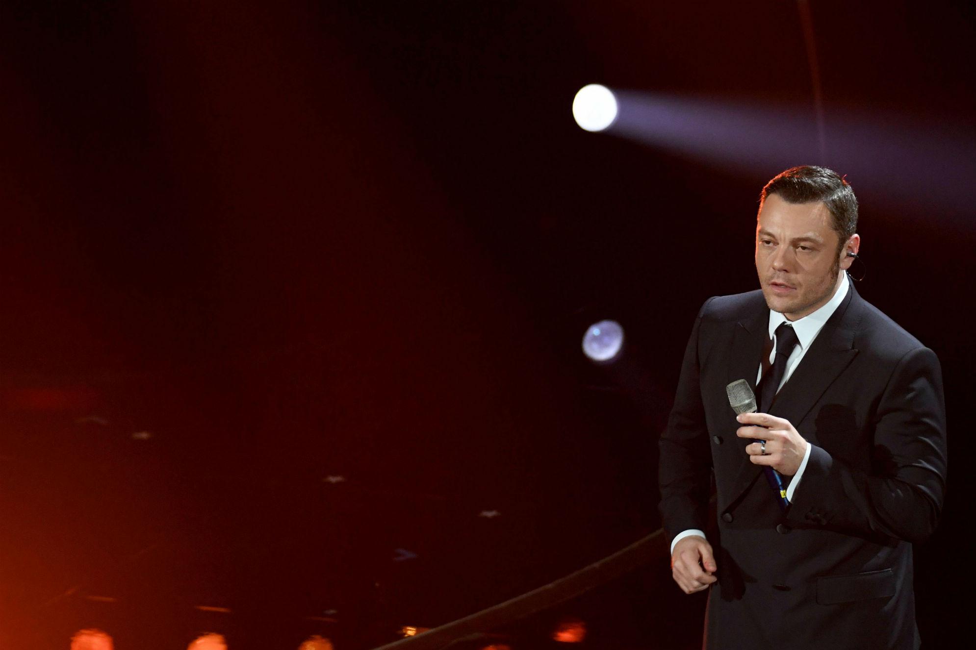 Tiziano Ferro e il divorzio: "Credo nell'amore e perciò mi separo"