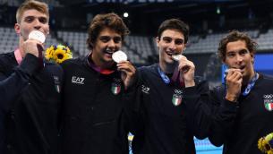 Tokyo 2020, la 4 x 100 sl è d'argento: staffetta nella storia