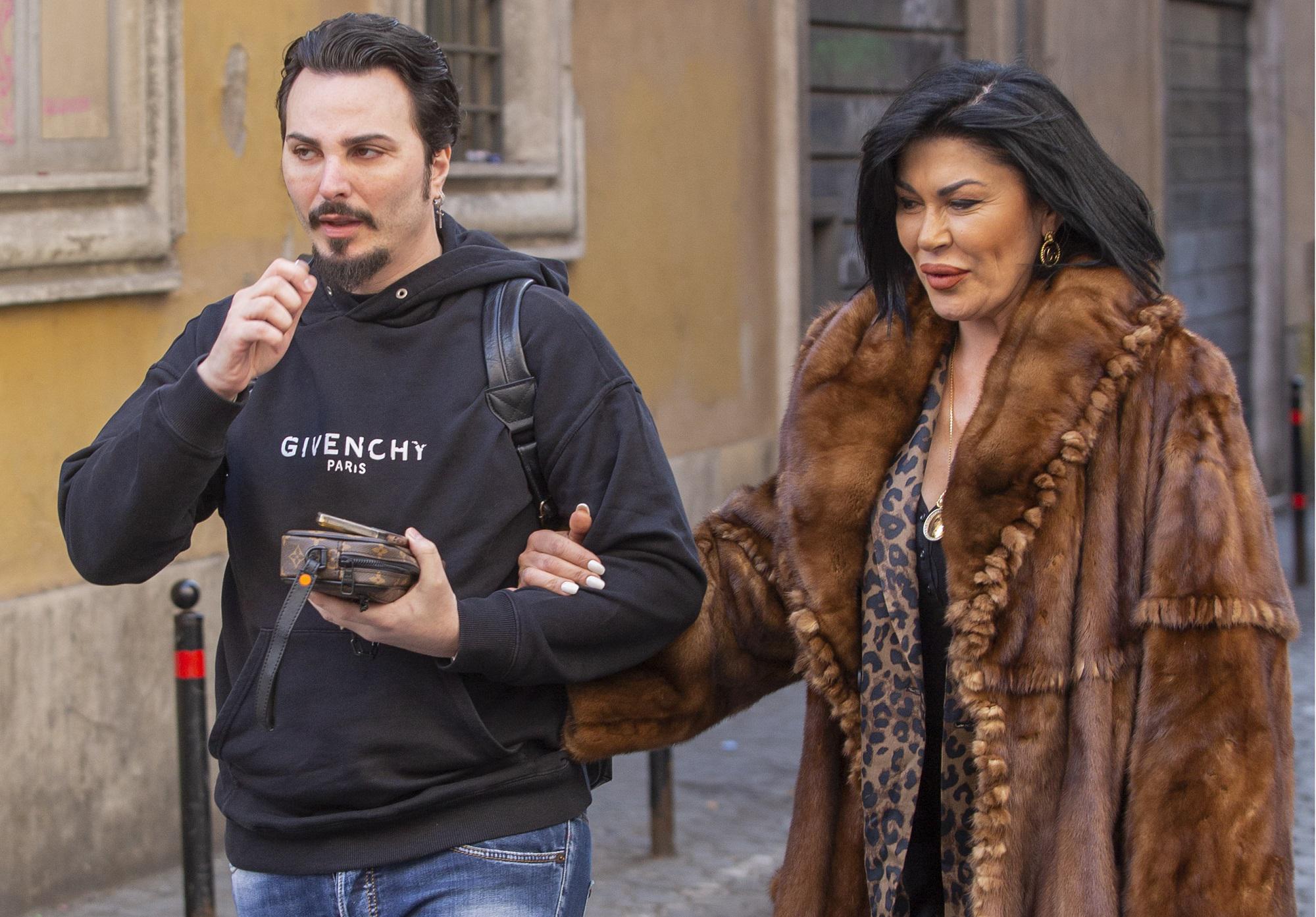Tony Colombo e Tina Rispoli, chi è la coppia arrestata nel blitz anticamorra