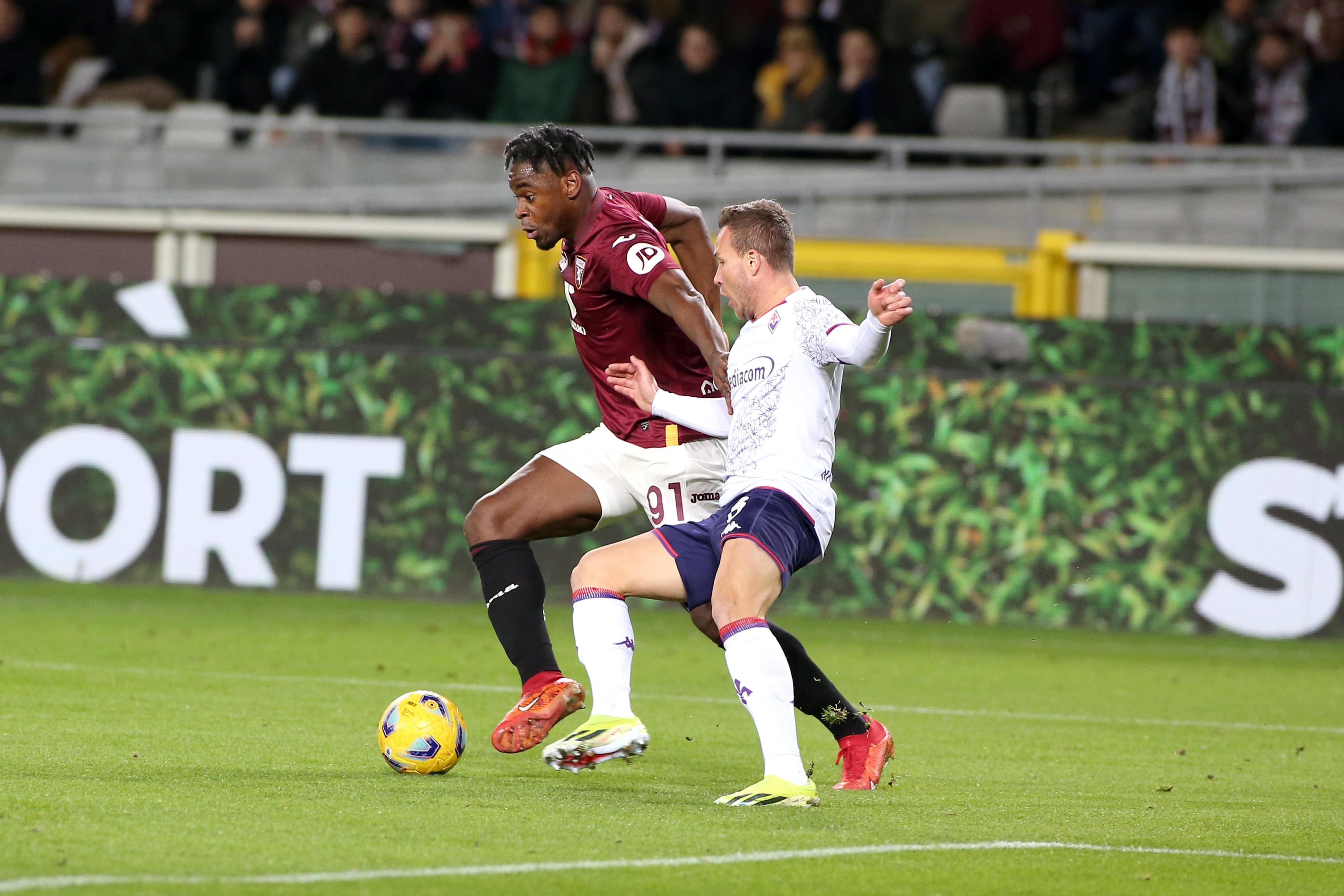 Torino-Fiorentina 0-0, gol di Zapata annullato al 38'