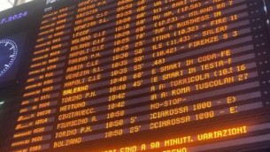 Treni in ritardo oggi per guasto, cambiano orari Alta Velocità e Intercity