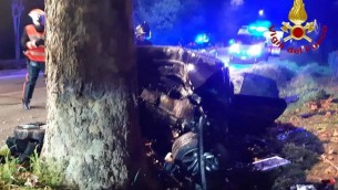 Treviso, auto contro platano a Motta di Livenza: morte due ragazze