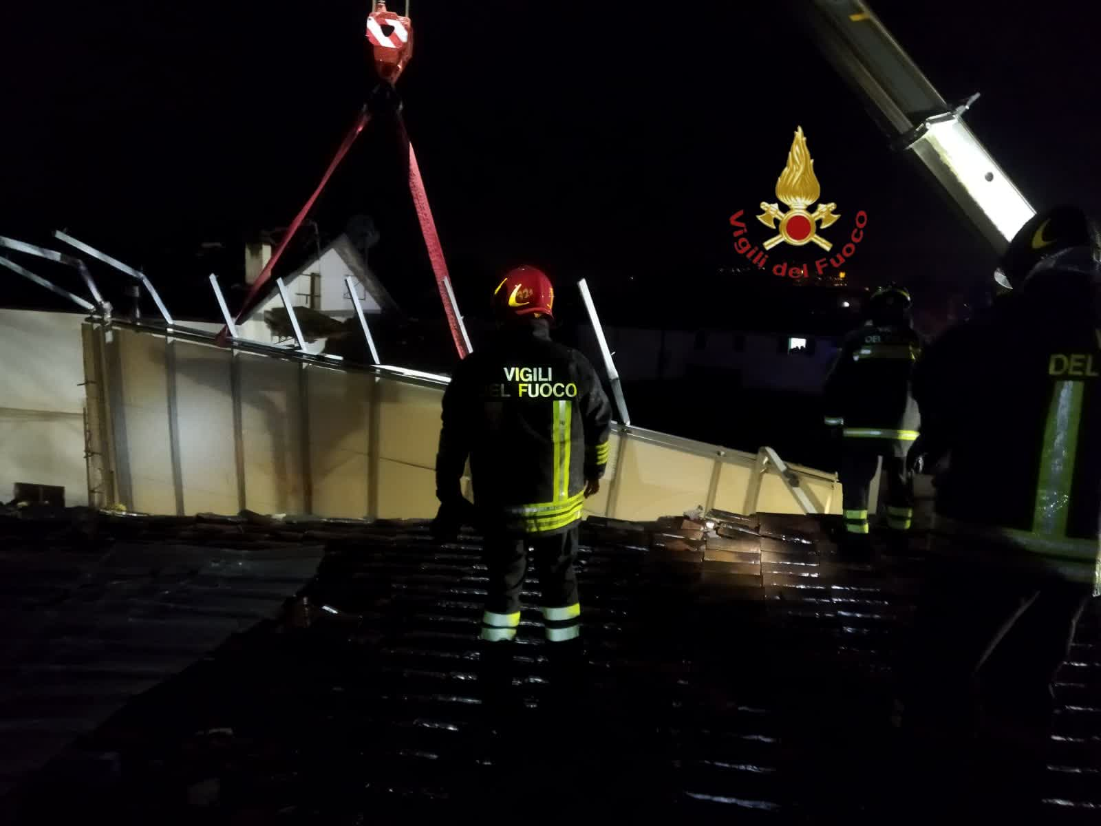 Tromba d'aria a Valmontone, 2 feriti lievi e danni a decine di case