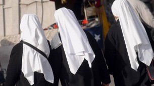 "Troppe pressioni": cinque suore di clausura fuggono dal convento a Treviso