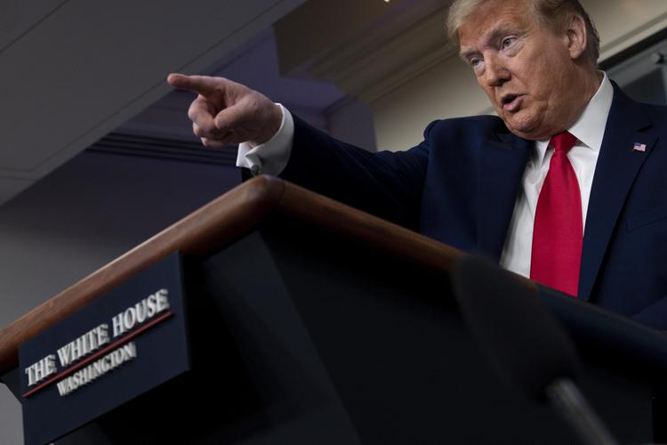 Trump contro i magistrati: "Prendete Biden"