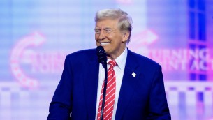 Trump: "Groenlandia vuole gli Usa"