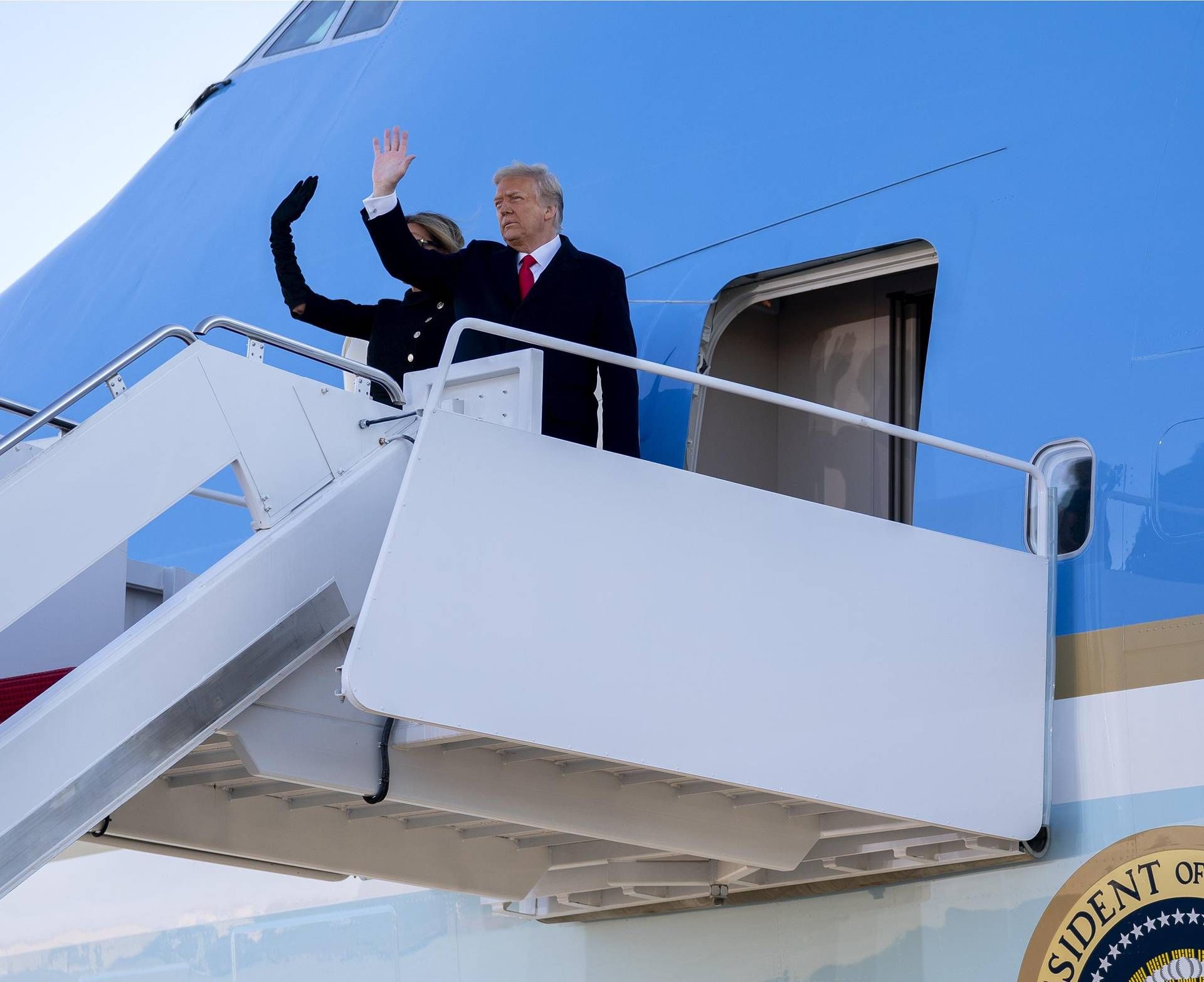 Trump oggi a Roma per funerali Papa Francesco: "Avrò incontri con i leader"