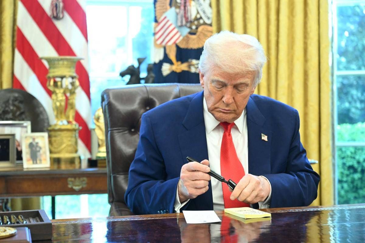 Trump, stop ai dazi per 3 mesi