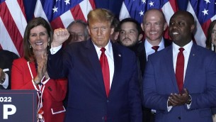 Trump stravince le primarie in Sud Carolina: "A novembre dirò a Biden 'sei licenziato'"