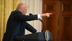 Trump: "Ultimo avvertimento ad Hamas, se non rilasciate gli ostaggi siete morti"