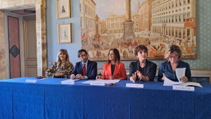 Tumori, +16% casi al seno in 10 anni in Italia