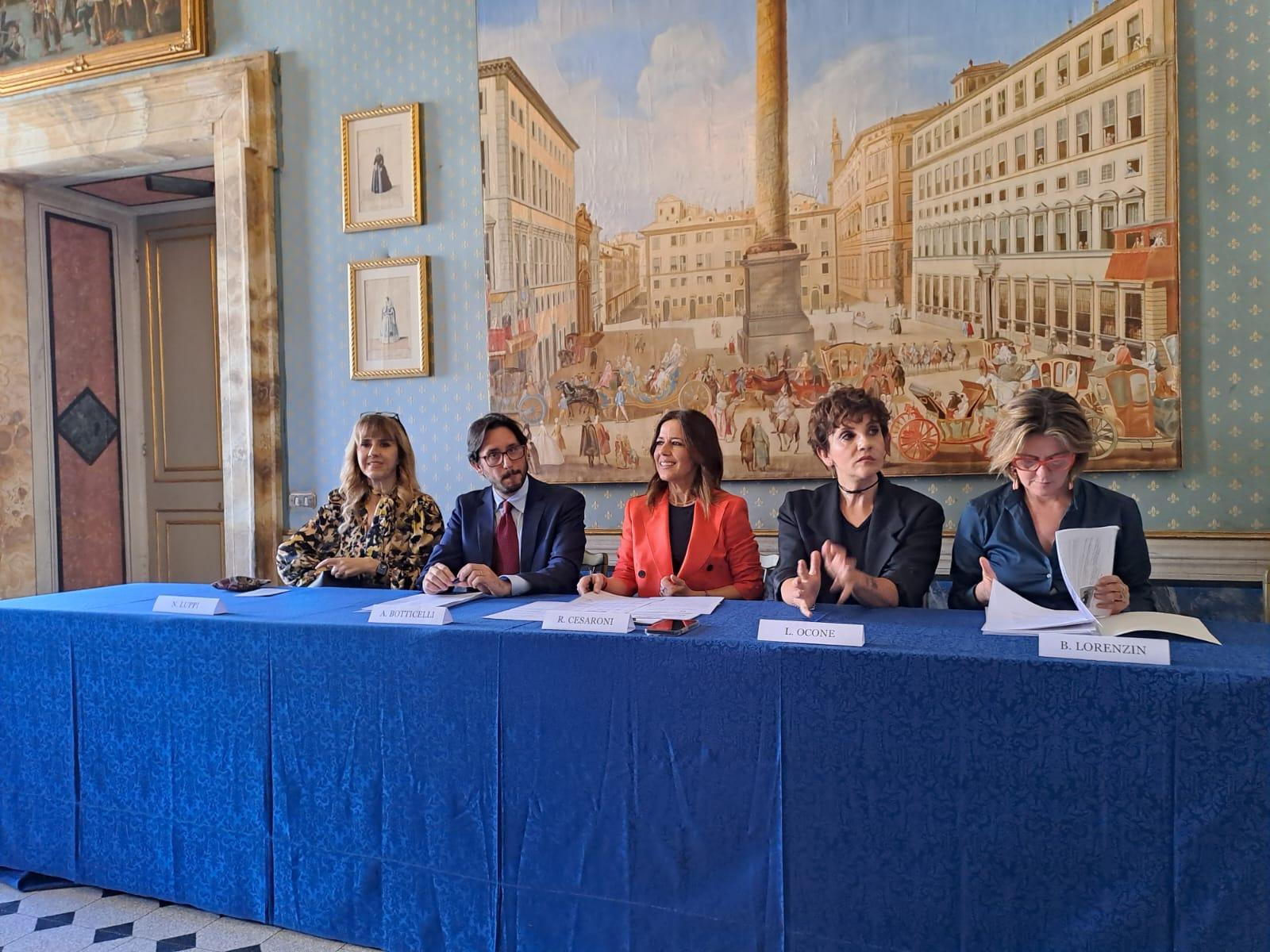 Tumori, +16% casi al seno in 10 anni in Italia