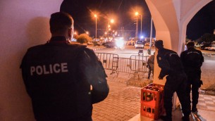Tunisia, spari vicino sinagoga a Djerba: 4 morti
