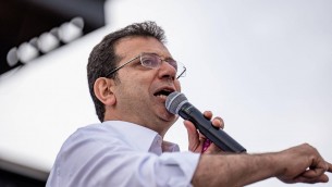 Turchia, confermato l'arresto del sindaco di Istanbul Ekrem Imamoglu