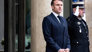 Ucraina, al via vertice di Parigi: l'Europa prova a reagire dopo la mossa di Trump