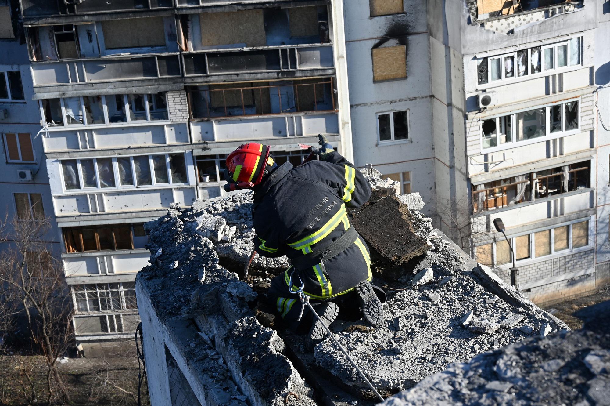 Ucraina, allarme di Kiev: "Russia prepara ondata attacchi per il 24 febbraio"