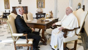 Ucraina, ambasciatore russo incontra il Papa: "Discussa proposta pace di Putin"