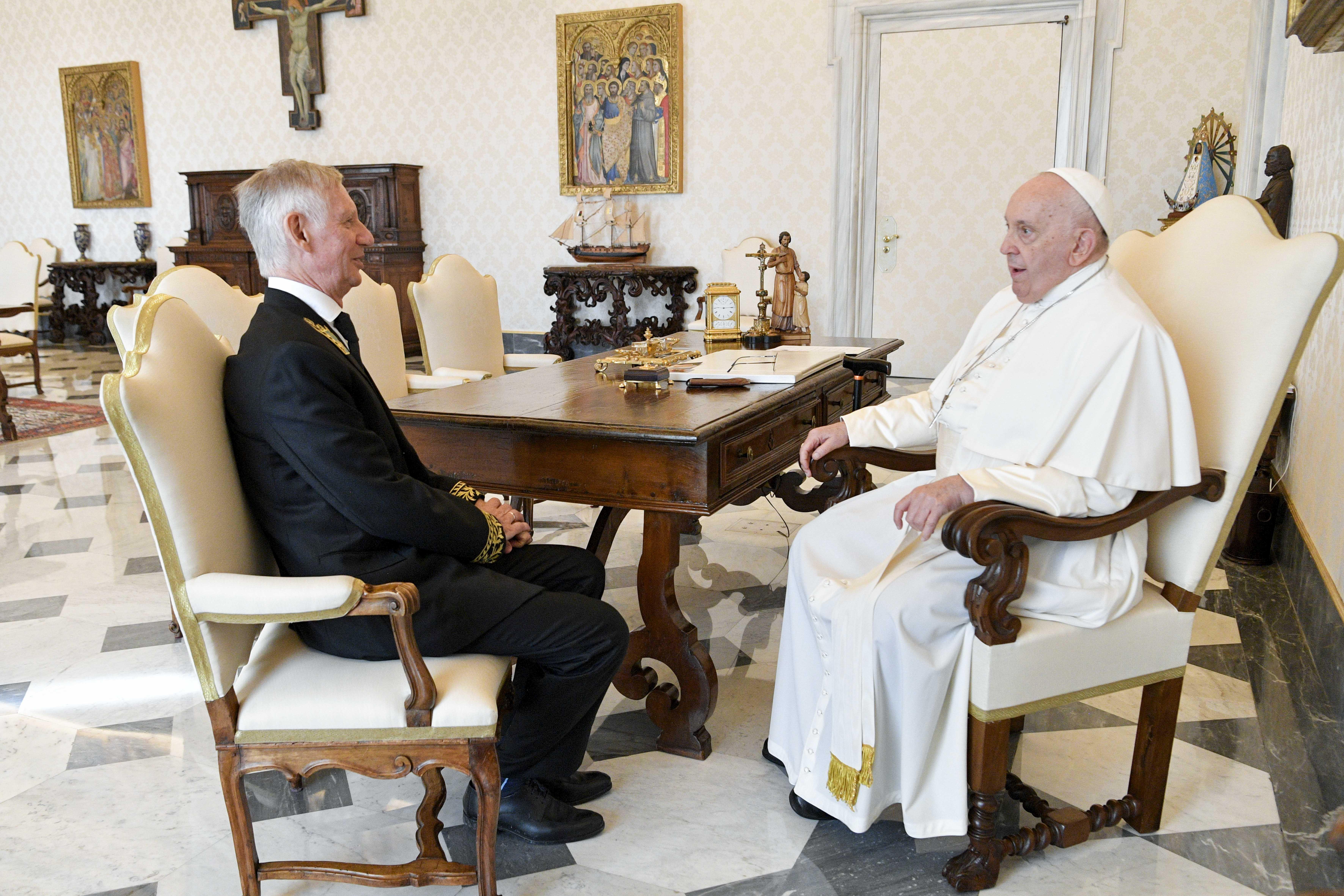 Ucraina, ambasciatore russo incontra il Papa: "Discussa proposta pace di Putin"