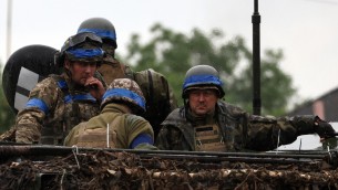 Ucraina avanza nel Donetsk, "Russia fa saltare un'altra diga"
