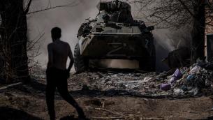 Ucraina, Azov: "A Mariupol russi hanno usato sostanza tossica"
