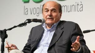 Ucraina, Bersani: "Serve parola chiara, governo riferisca in Parlamento"