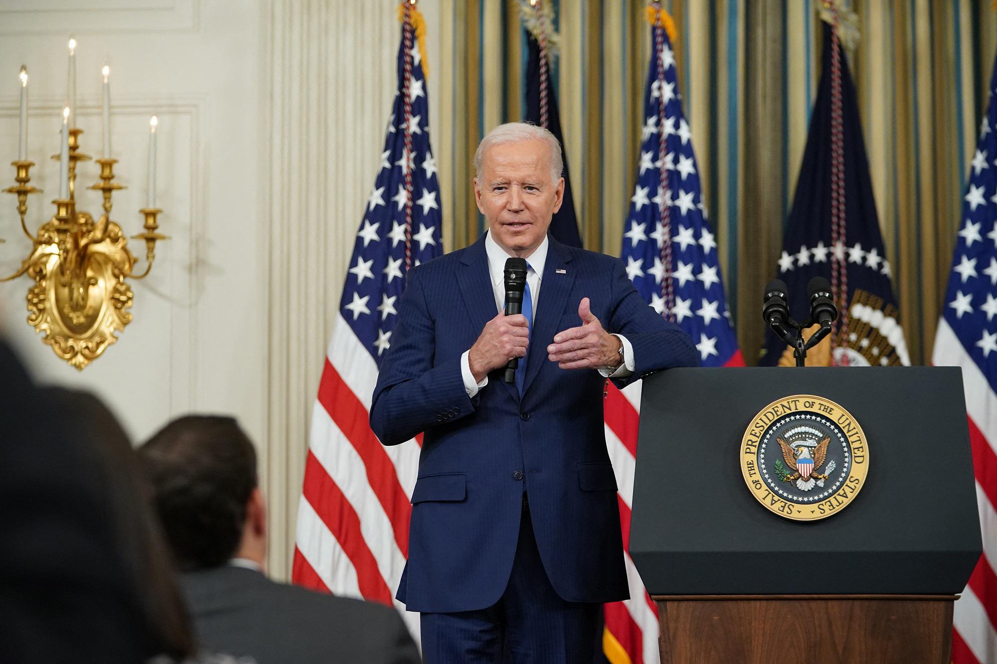 Ucraina, Biden: "A Kiev non abbiamo dato assegni in bianco"