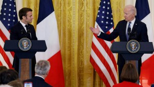 Ucraina, Biden e Macron: "Sostegno finché sarà necessario"