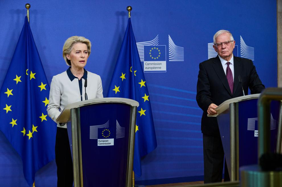 Ucraina, Borrell: "Daremo un milione di munizioni a Kiev, accordo storico"