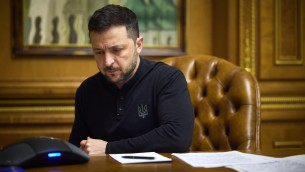 Ucraina, cala fiducia in Zelensky mentre si avvicina insediamento Trump: gli scenari