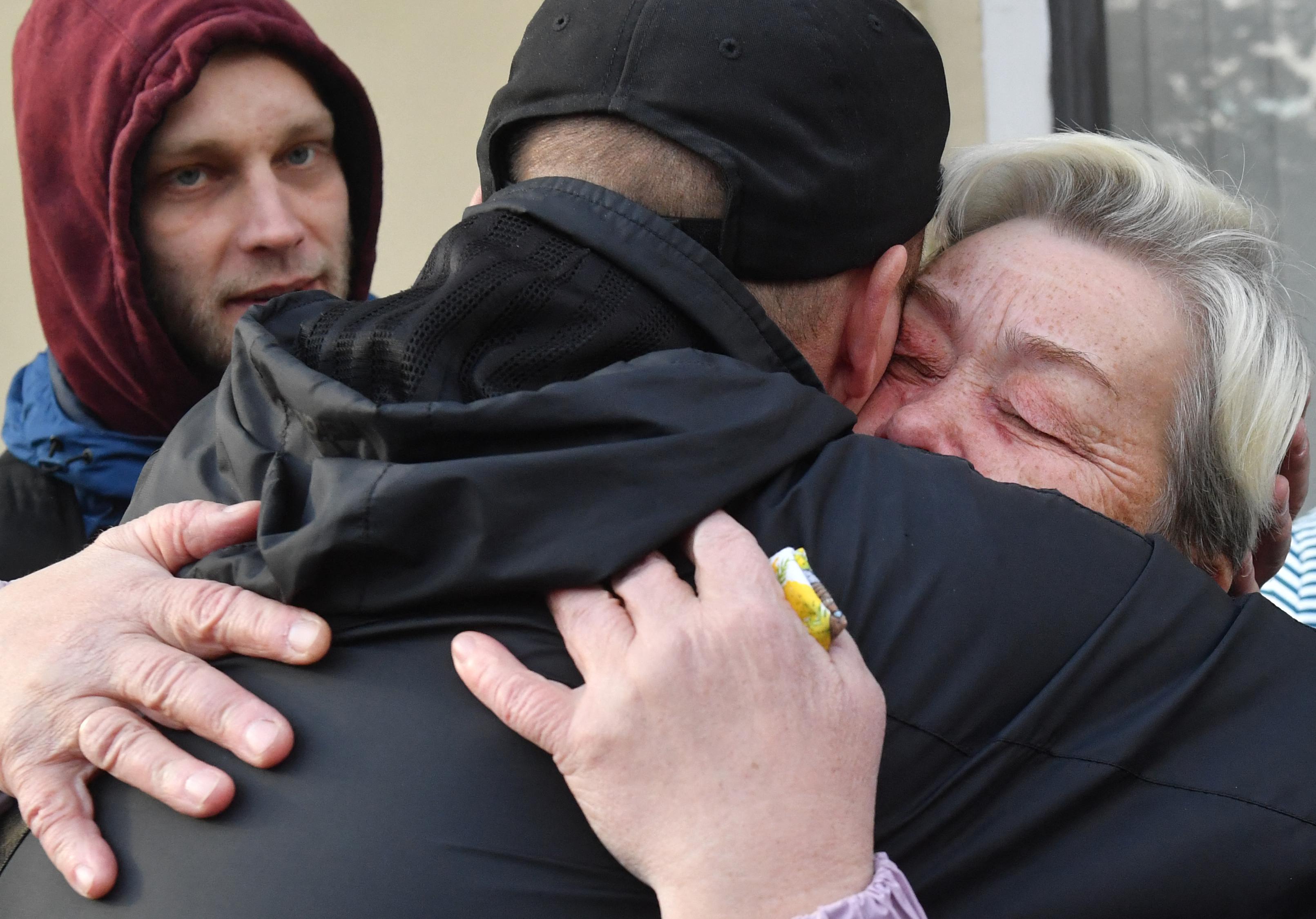 Ucraina, Casa Bianca: "Asilo ai russi che scappano"