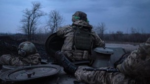 Ucraina, Casa Bianca: "Zelensky decide quando negoziare"
