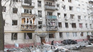 Ucraina, cessate il fuoco si allontana: Russia colpisce siti energetici
