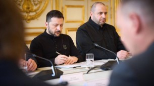 Ucraina, chi è Umerov: a Istanbul il tataro di Crimea che guida la Difesa