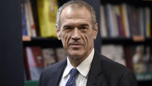 Ucraina, Cottarelli: "L'economia ha retto, le sanzioni alla Russia servono"