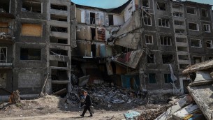 Ucraina, Cremlino: "Putin non rifiuta negoziati, ma no accordi con Zelensky"