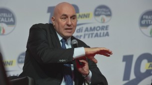 Ucraina, Crosetto alla Russia: "Italia non produce né fornisce mine antiuomo"