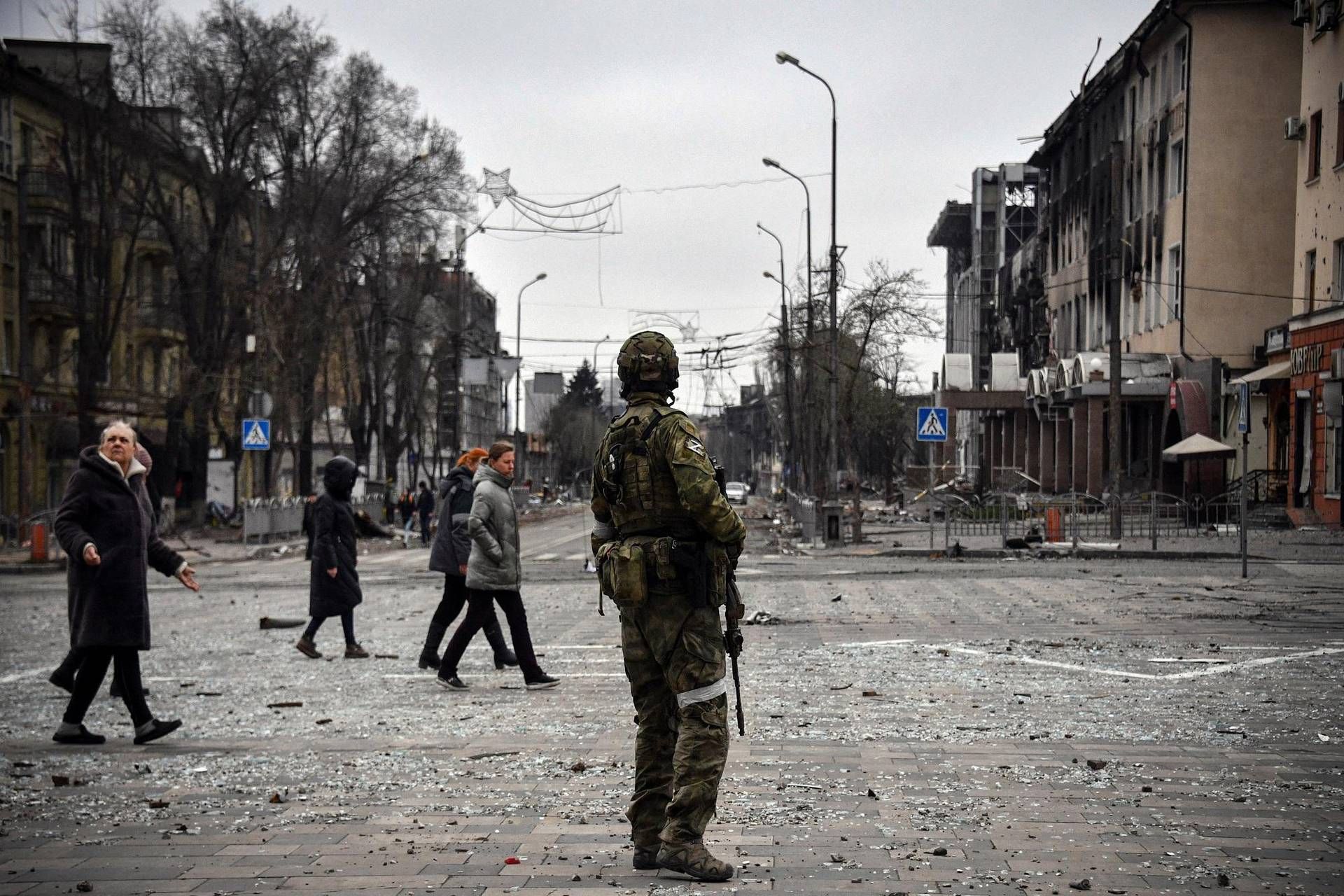 Ucraina, decreto di Putin: obbligo passaporto russo per chi vive nei territori occupati da Mosca