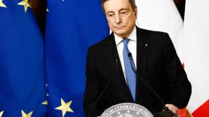 Ucraina, Draghi a Zelensky: impegno Italia per fermare la guerra
