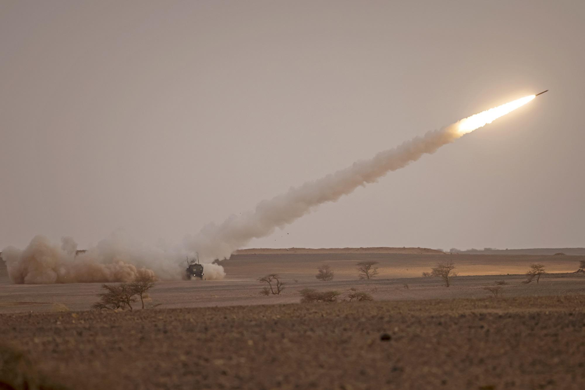 Ucraina, filorussi: da forze Kiev 4 missili Himars sul Luhansk