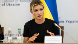 Ucraina, first lady Olena Zelenska: "Cedere territori significa cedere libertà"