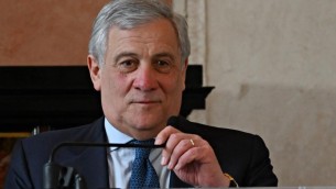 Ucraina, Forza Italia-Ppe: Tajani ricuce con Weber