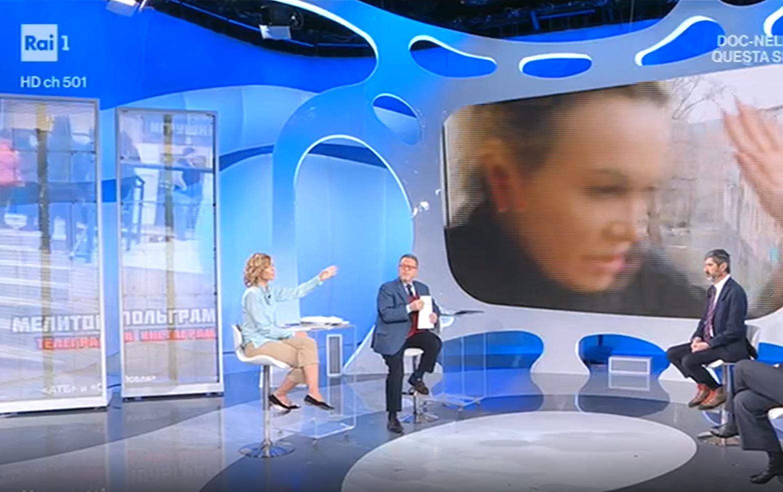 Ucraina, giornalista Rai: "Agenti con kalashnikov in stanza, un incubo" - Video
