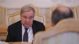 Ucraina, Guterres a Mosca: "Tregua il prima possibile"