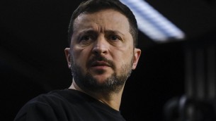 Ucraina, Kiev: "A Istanbul Zelensky parlerà solo con Putin"