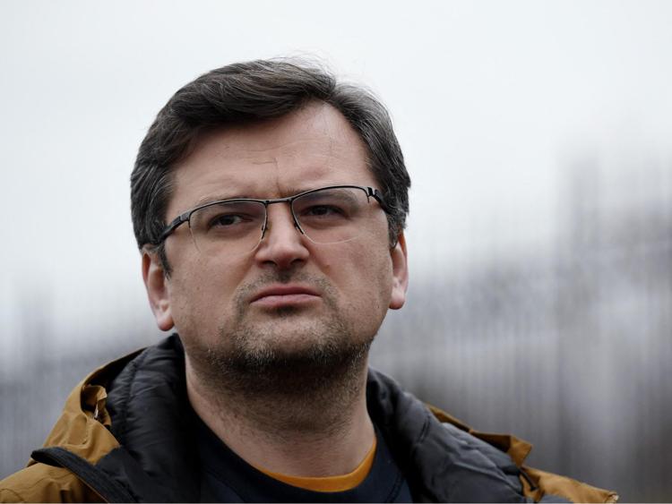 Ucraina, Kuleba: "A Cina il ruolo di garante della sicurezza"