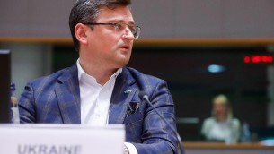 Ucraina, Kuleba: "Pronti a negoziare con la Russia"