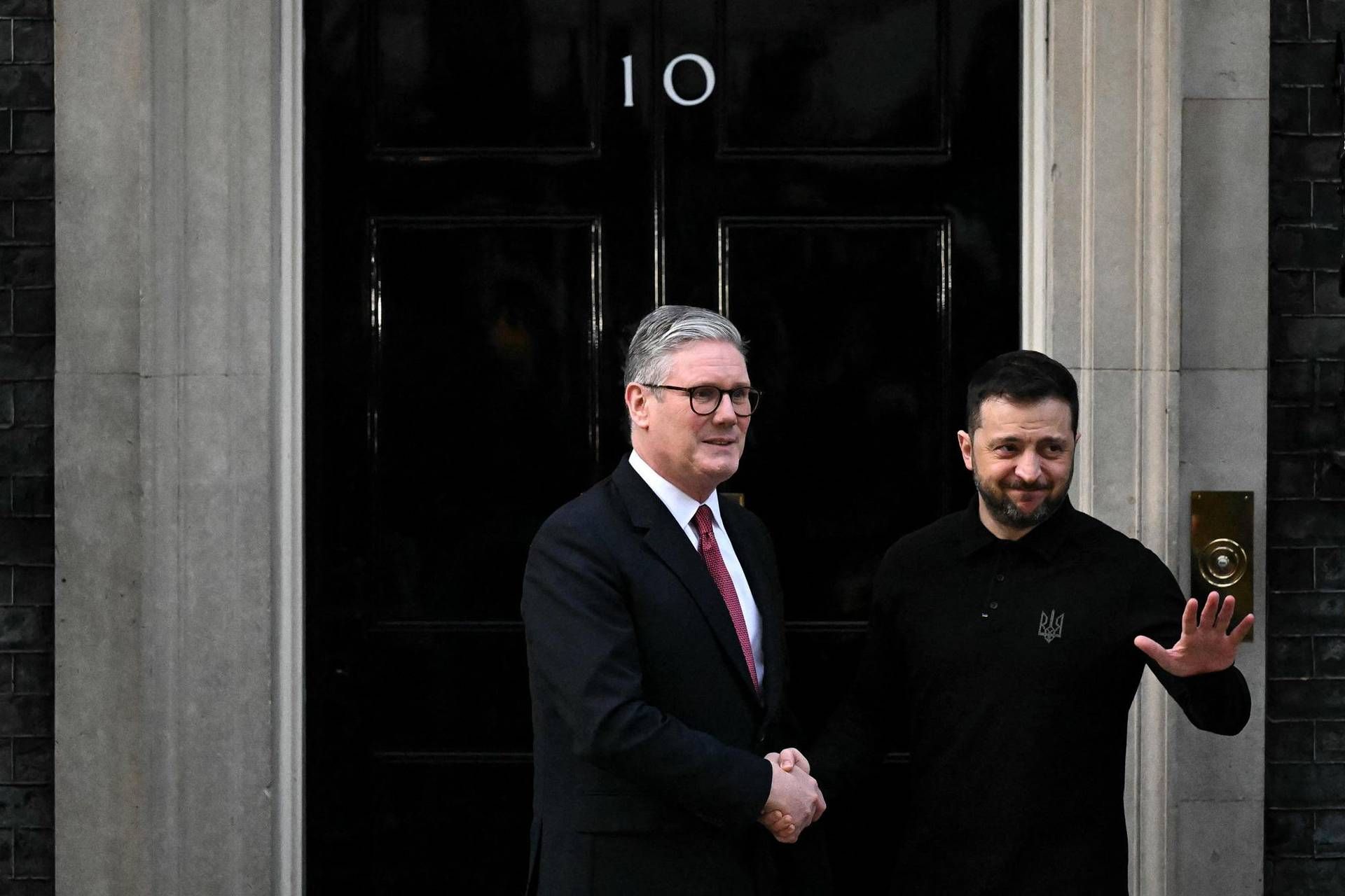 Ucraina, Londra vara 100 nuove sanzioni contro la Russia