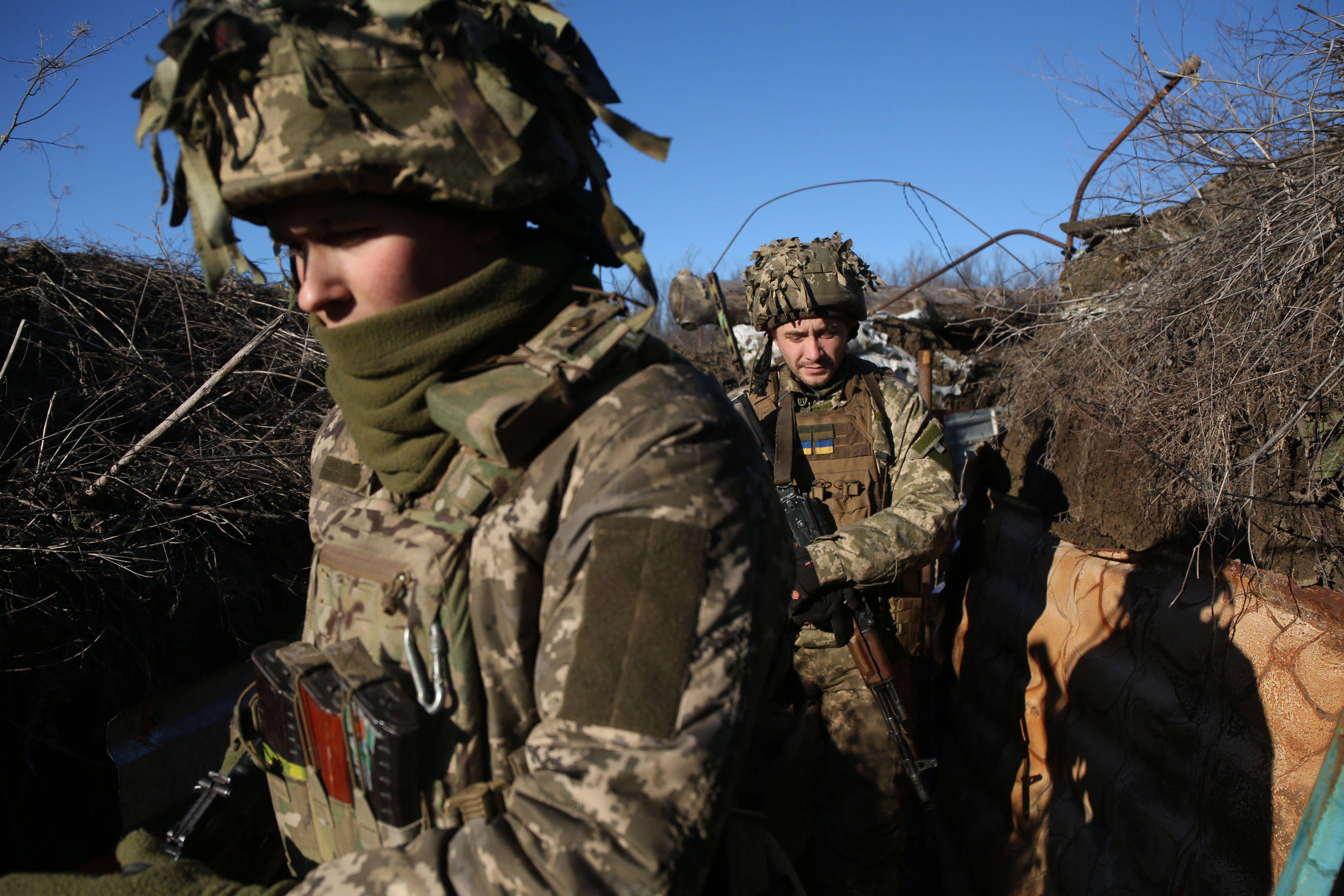 Ucraina, Macron e ipotesi invio soldati. Italia: "No truppe Nato in campo"