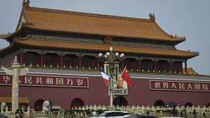 Ucraina, Macron e Von der Leyen in Cina da Xi